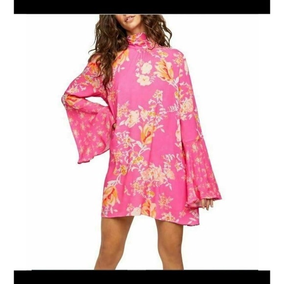 Free People Dresses & Skirts - Free People Women Tate Floral Mock-Neck Cutout Tunic size small